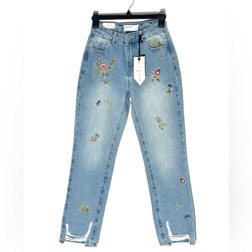 Banjara Floral Embroidered Ankle Jeans